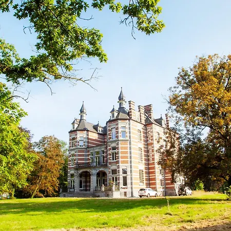 Chateau Morreau 4* Péruwelz