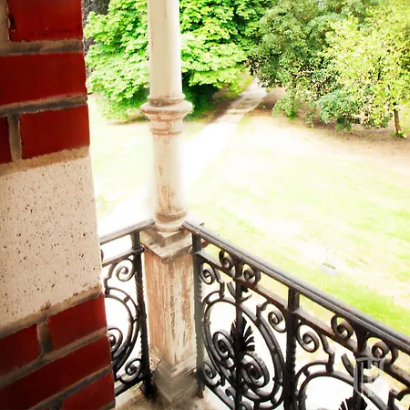 Chateau Morreau 4*