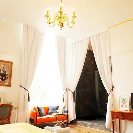 Chateau Morreau