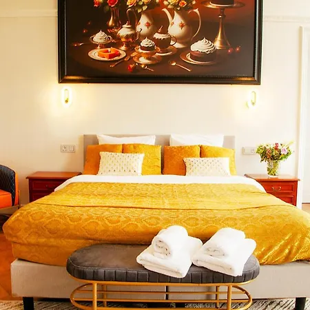 Chateau Morreau Bed & Breakfast 4*