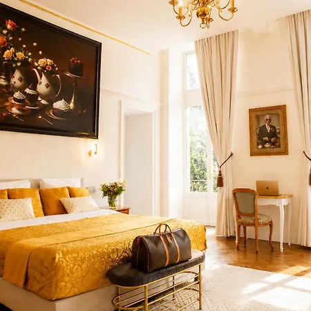 Chateau Morreau 4*